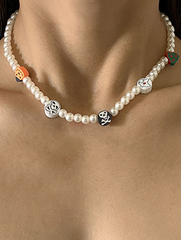 Funny Skull Round Faux-Pearl Halloween Necklaces