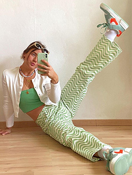 Chic Wave Printed Trousers For Women