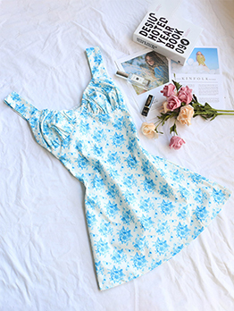 Vintage Style Daisy Printed Sleeveless Dress