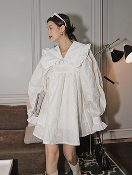 Adorable Designer White Loose Long Sleeve Dress